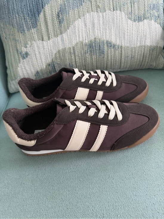 Dvs Shoes - Women's Dolce Vita Dark Brown Sneakers with Cream Stripes